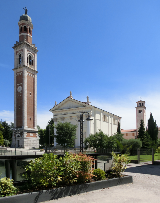 chiesa di nove esterno chiesa con i due campanili AAAAAA 15 07 16 INTERNET OK 640 CIMG9730