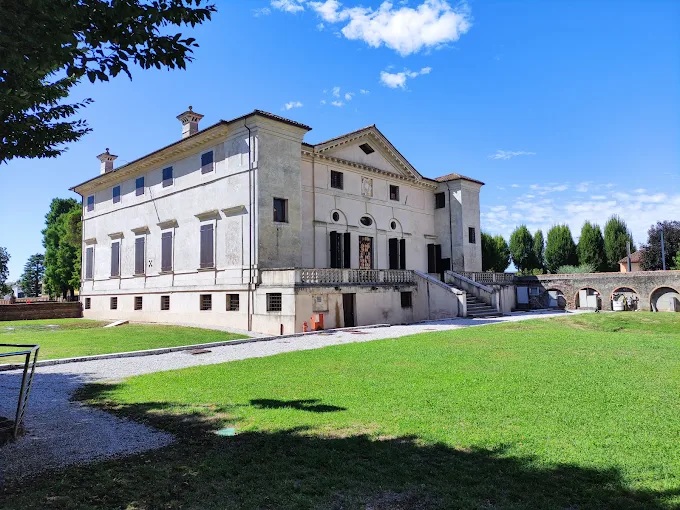 villa caldogno j
